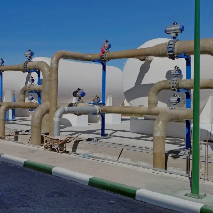 TUYAUTERIE-EN-SVR-STATION-DE-DESSALEMENT-BOUJDOUR_-scaled-1